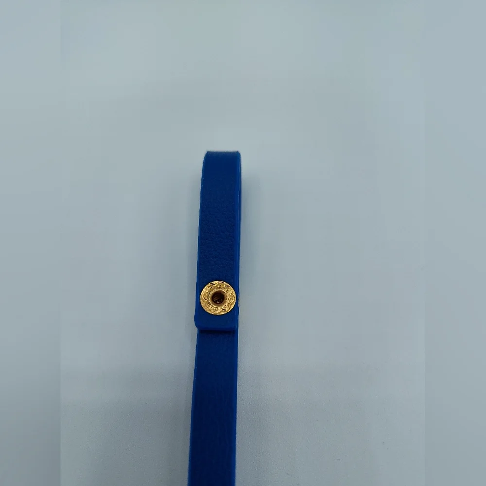 Louis Vuitton Vivienne Christmas Carousel Charm Authenticated Holiday NIP COA - Picture 3 of 6